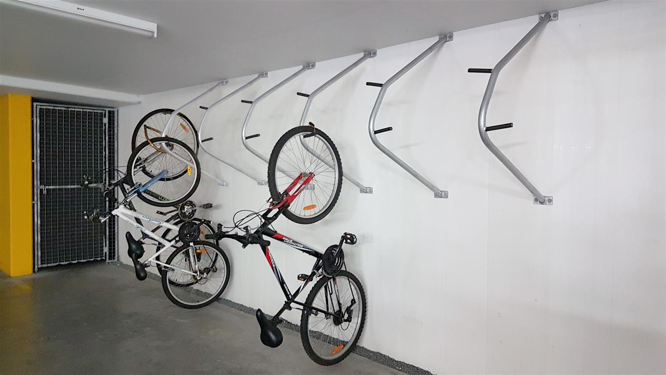 wall mounted bike rack